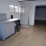 El Encinar De *